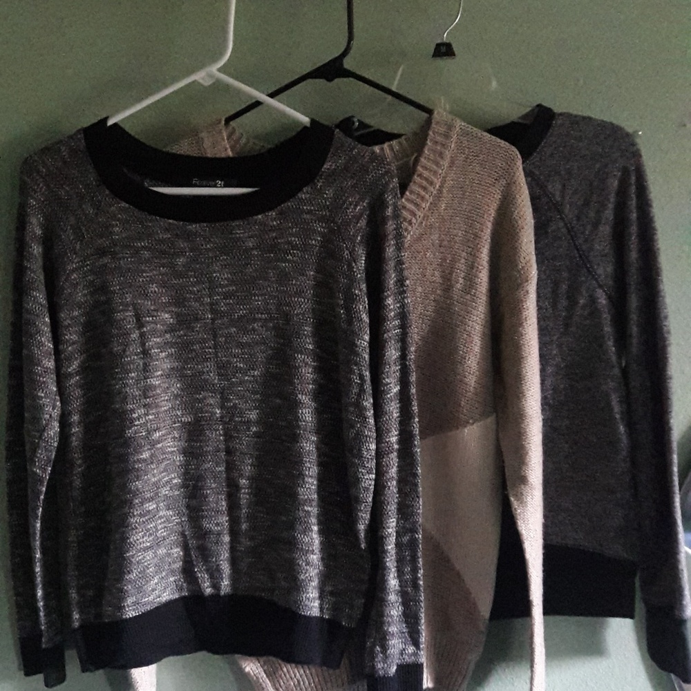 Sweater lot